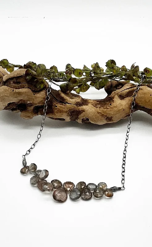 Moss Aquamarine Gemstone Petal Necklace