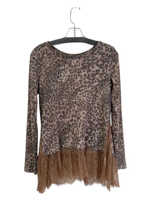 Mystree Size S Gray & Beige No Fabric Tag Round Neck Long Sleeve Leopard Top