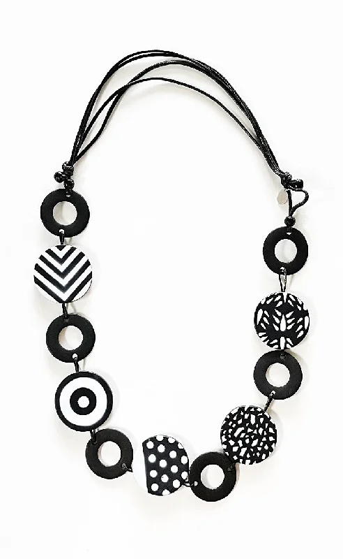 Celine Circle Necklace, Black/White